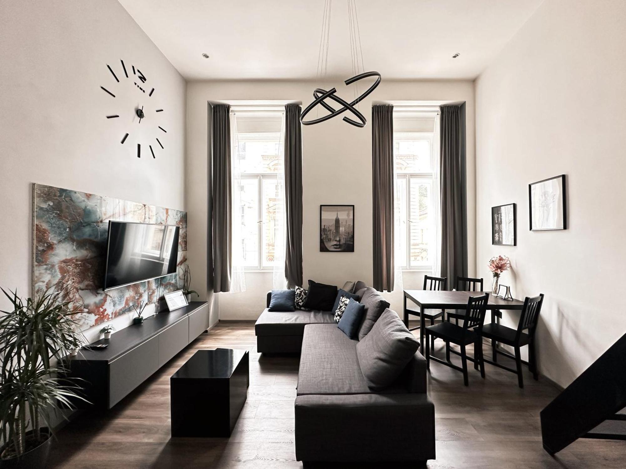 Contemporary Jindrisska Apartment Praga Esterno foto